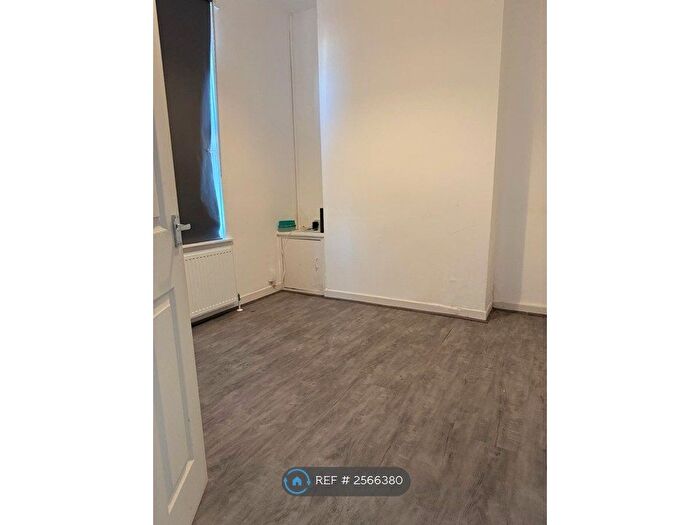 3 Bedroom Terraced House To Rent In Alpha Street, Liverpool, L21
