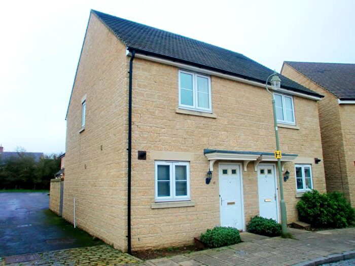 2 Bedroom Semi-Detached House To Rent In Waterford Road, Witney, OX28