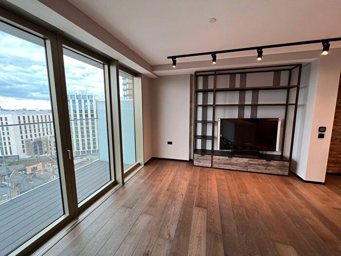 1 Bedroom Flat To Rent In Hewett Street, London, EC2A