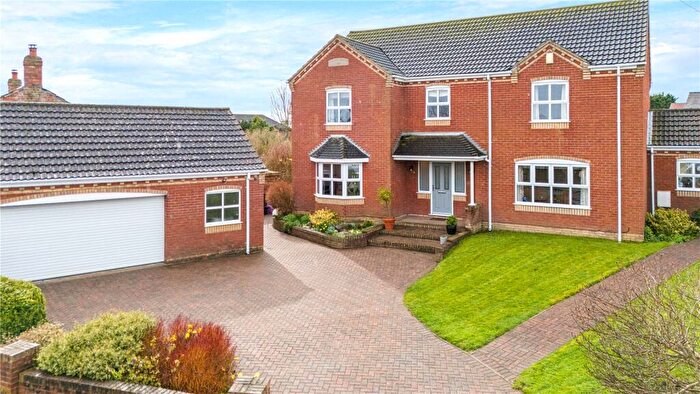 4 Bedroom Detached House For Sale In North End Crescent, Tetney, Grimsby, Lincolnshire, DN36