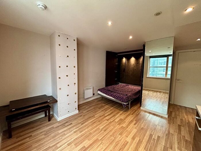 Apartment To Rent In West Point, Wellington Street, City Centre, LS1