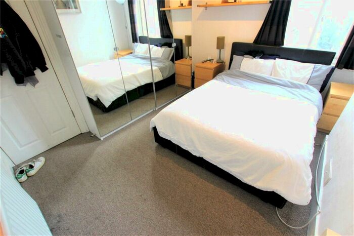 1 Bedroom Property To Rent In Gosterwood Street, London, SE8