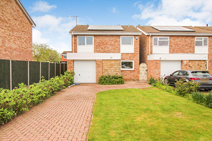 4 Bedroom Detached House For Sale In Whitworth Way, Wilstead, MK45