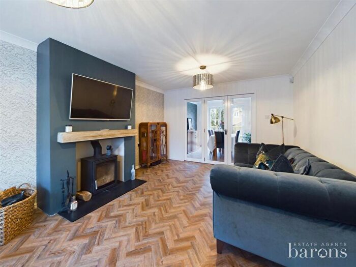 4 Bedroom Detached House For Sale In Vespasian Gardens, Basingstoke, RG24