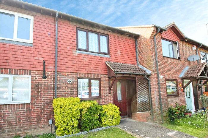 2 Bedroom Terraced House For Sale In Copenhagen Close, Reading, RG2