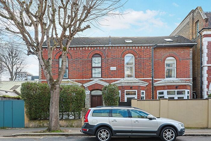 2 Bedroom End Terrace House To Rent In Werter Road, Putney, SW15