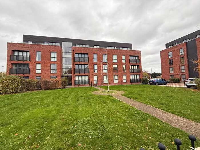 2 Bedroom Flat To Rent In Somerset Close, Derby, DE22