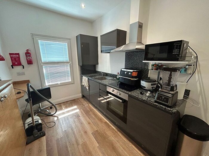 1 Bedroom Semi-Detached House To Rent In Osborne Terrace, Newcastle Upon Tyne, NE2