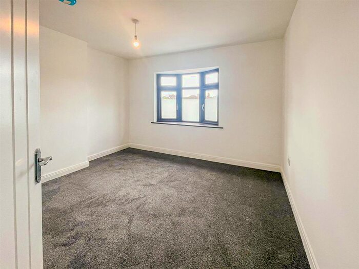 2 Bedroom Flat To Rent In Smisby Road, Ashby-De-La-Zouch, LE65