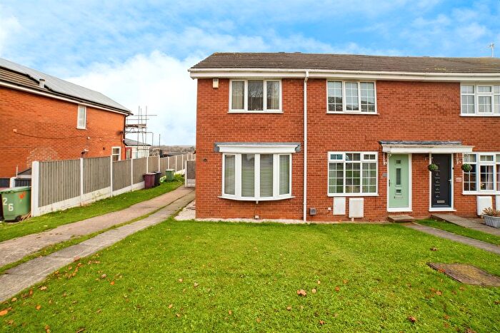 2 Bedroom End Terrace House For Sale In Acorn Ridge, Shirebrook, Mansfield, NG20