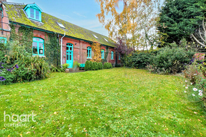 4 Bedroom Character Property For Sale In Burnham Road, South Creake, NR21