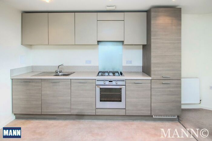 1 Bedroom Flat To Rent In Vantage Point, Greenhithe, Kent, DA9