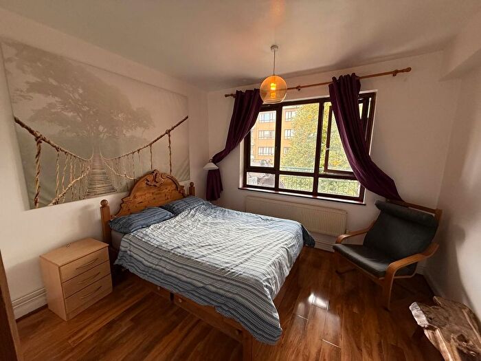 2 Bedroom Flat To Rent In Chadswell House, Cromer Street, Kings Cross, London, WC1H