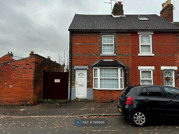 2 Bedroom Semi-Detached House To Rent In James Street, Colchester, CO1