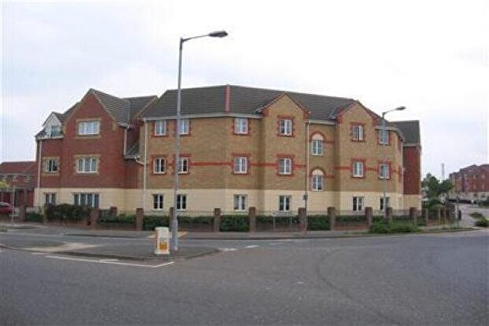 2 Bedroom Flat To Rent In Chafford Hundred, Grays, RM16