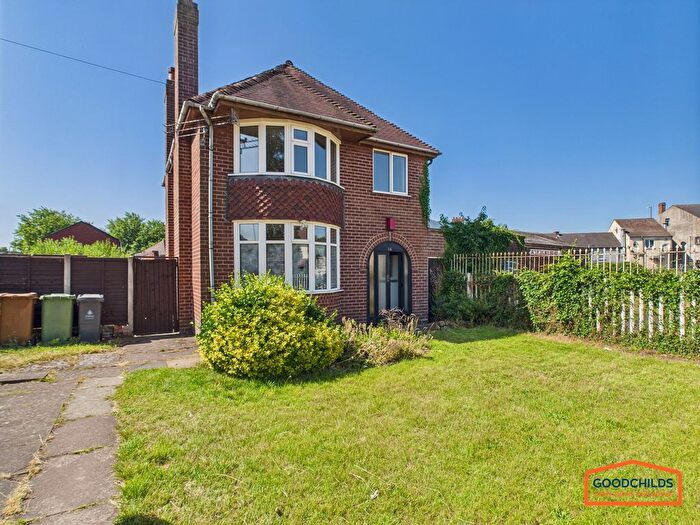 3 Bedroom Detached House To Rent In Great Charles Street, Brownhills, WS8
