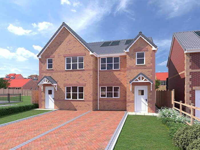3 Bedroom Semi Detached House For Sale In Swann Road, Pontefract, WF9