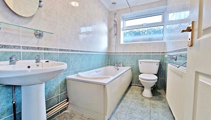 2 Bedroom Semi-Detached Bungalow For Sale In Reynards Close, Kirby Cross, Frinton-On-Sea, CO13