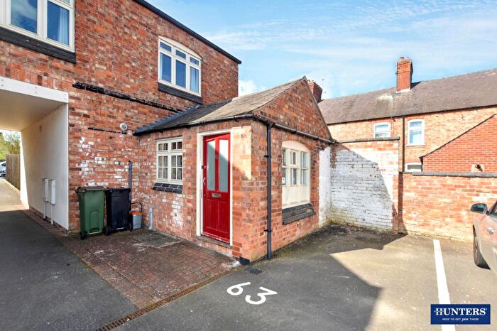 3 Bedroom Town House For Sale In Canal Street, Wigston, LE18