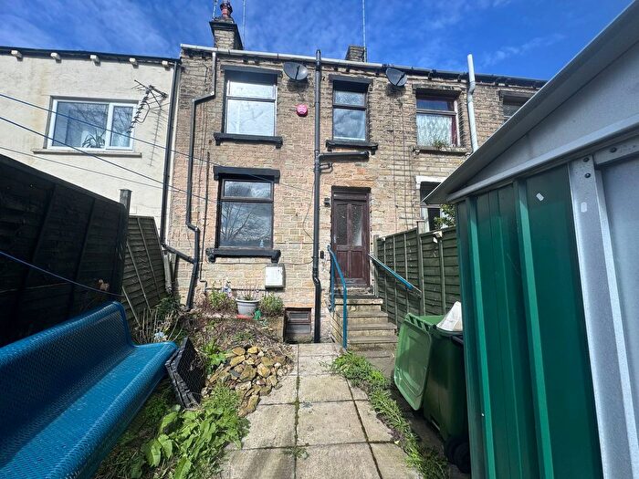 2 Bedroom Property To Rent In Dockery, -Bedroom House, HD1