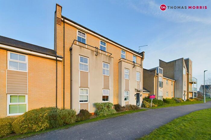 2 Bedroom Apartment To Rent In Stone Hill, Loves Farm, St Neots, Cambs, PE19