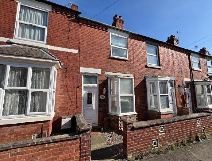 2 Bedroom Terraced House To Rent In Regent Street, Desborough, NN14