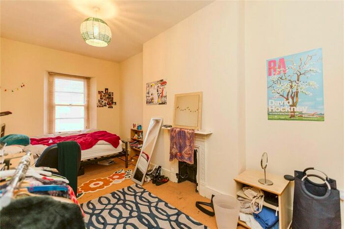 2 Bedroom Apartment To Rent In Clifton Park Road, Clifton, Bristol, BS8