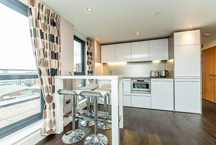 2 Bedroom Flat To Rent In The Ropewalk, Nottingham, NG1