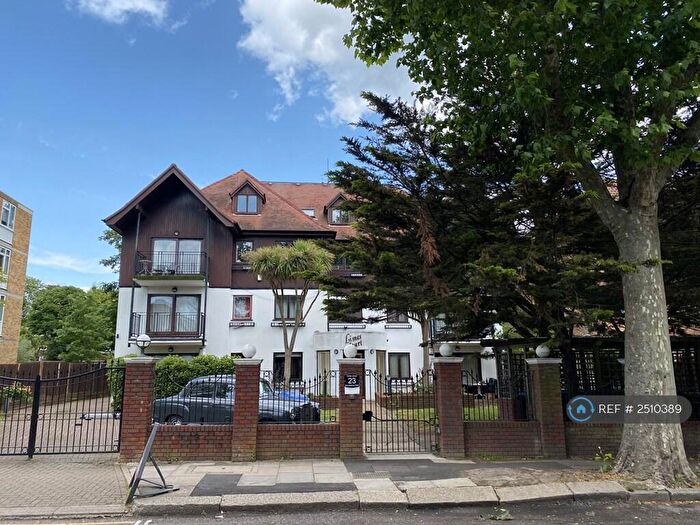 2 Bedroom Flat To Rent In Limes Court, London, NW6