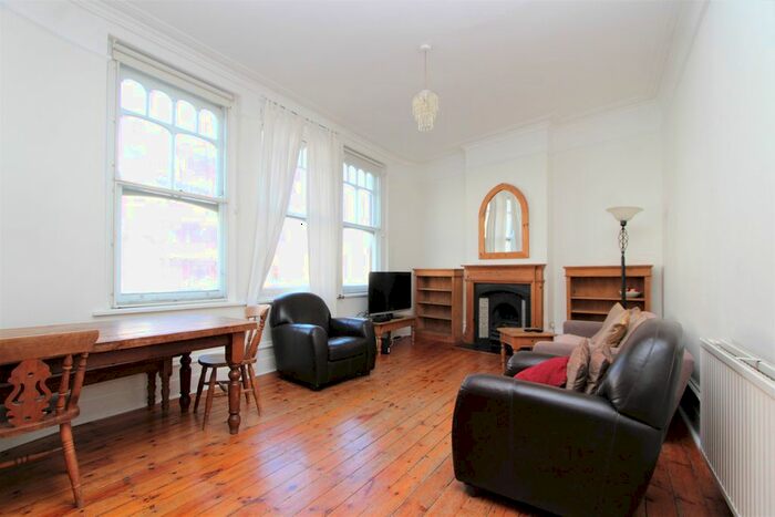4 Bedroom Flat To Rent In Muswell Hill Broadway, Muswell Hill, London, N10