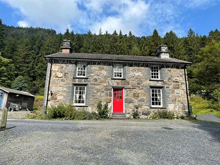 4 Bedroom Detached House For Sale In Aberllefenni, Machynlleth, Gwynedd, SY20