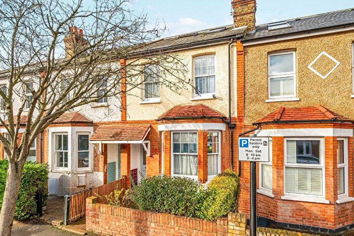 3 Bedroom Terraced House For Sale In Hollies Road, Ealing, London, W5