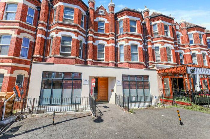 1 Bedroom Flat To Rent In St. Peters Road, Bournemouth, BH1