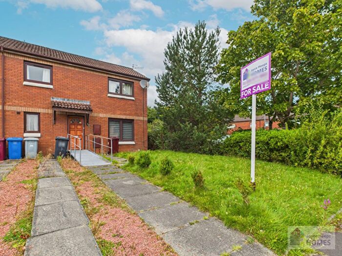 2 Bedroom End Of Terrace House For Sale In Whinfell Gardens, Newlandsmuir, East Kilbride, G75