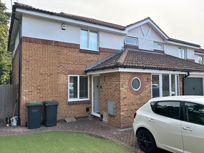 1 Bedroom Semi-Detached House To Rent In Redhouse Park Gardens, Gosport, Hampshire, PO12