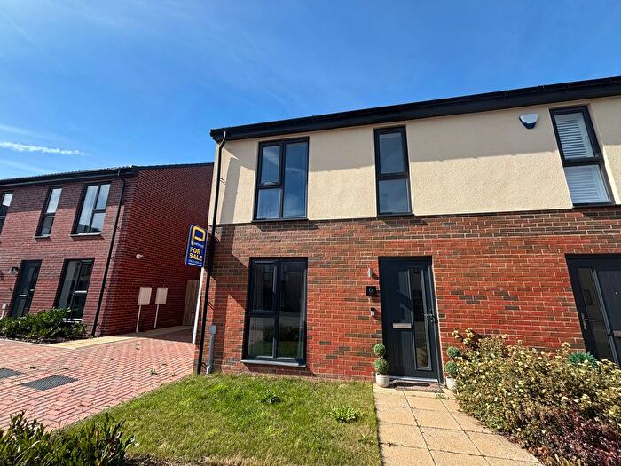 3 Bedroom Semi-Detached House For Sale In Stable Road, Choppington, NE62