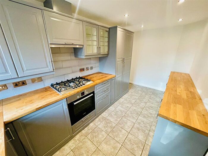 3 Bedroom End Of Terrace House For Sale In Sandringham Place, Hartford, Northwich, CW8