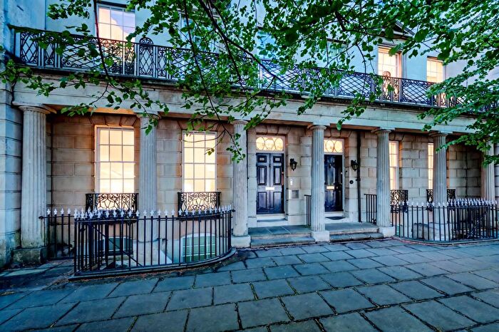 2 Bedroom Flat For Sale In London Road, Reading, RG1