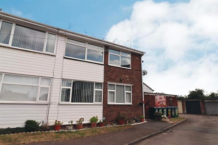 2 Bedroom Maisonette To Rent In Singer Close, Bell Green, Coventry, CV6