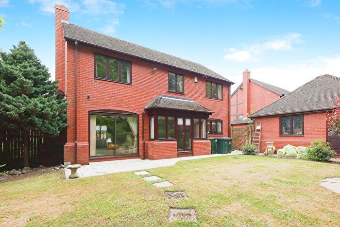 4 Bedroom Detached House For Sale In Butterworth Drive, Coventry, CV4