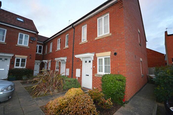3 Bedroom Property To Rent In Blossom Court, Kettering, NN16