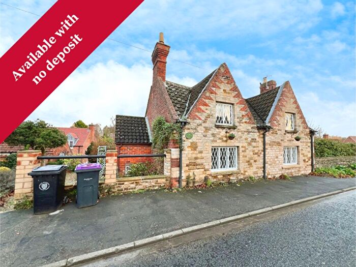 2 Bedroom Cottage To Rent In High Road, Manthorpe, NG31