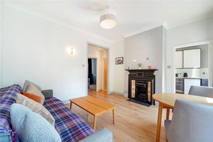 1 Bedroom Apartment To Rent In Falkland Road, London, NW5