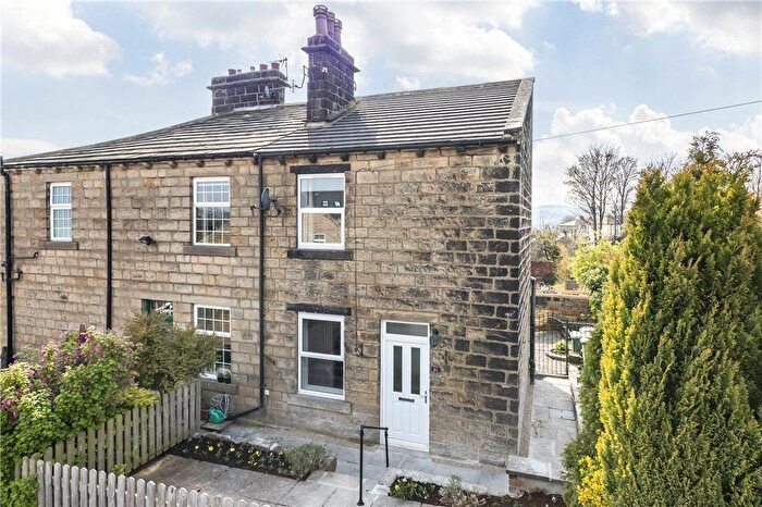 1 Bedroom End Of Terrace House To Rent In West Parade, Guiseley, Leeds, West Yorkshire, Uk, LS20
