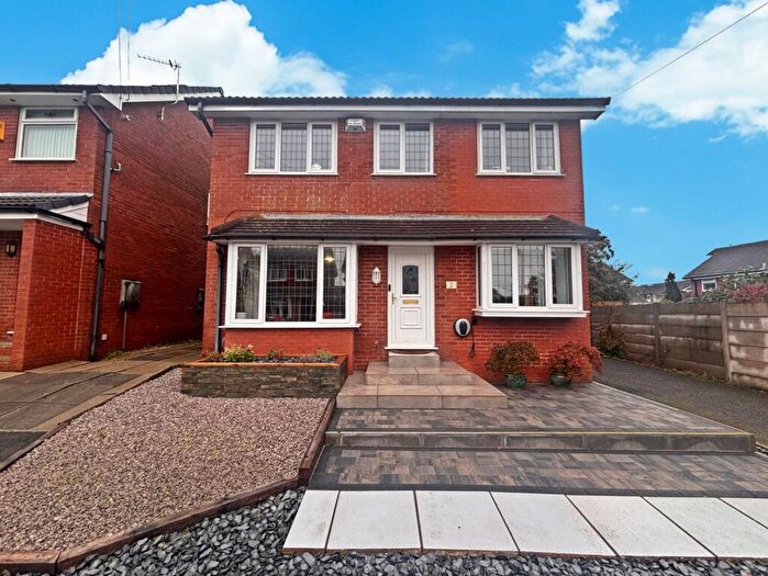 5 Bedroom Detached House For Sale In Winterton Close, Westhoughton, BL5
