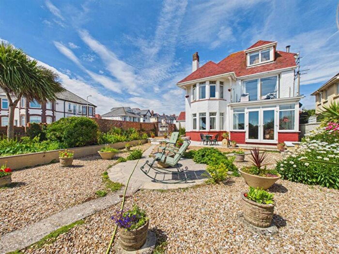 5 Bedroom Detached House For Sale In West Drive, Porthcawl, CF36
