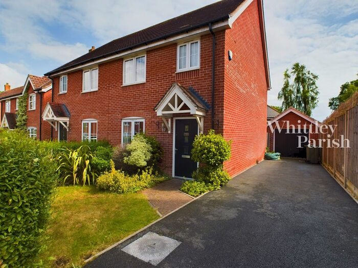 3 Bedroom Semi-Detached House To Rent In Jermyn Way, Tharston, Norwich, NR15