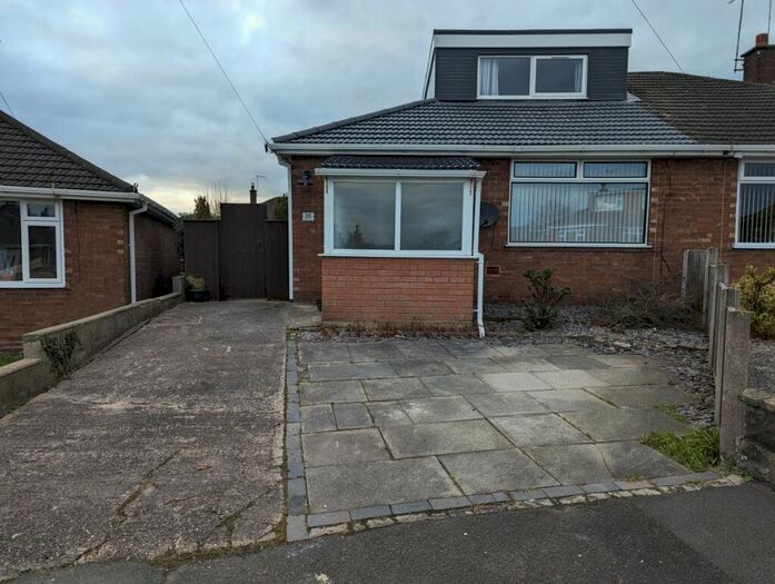 3 Bedroom Bungalow To Rent In Westbourne Avenue, Crewe, CW1