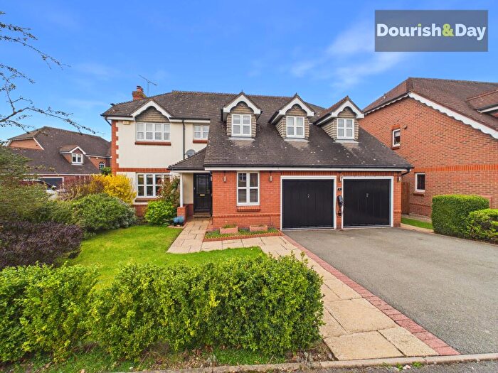 4 Bedroom Detached House For Sale In Meadowbank Avenue, Weston, ST18