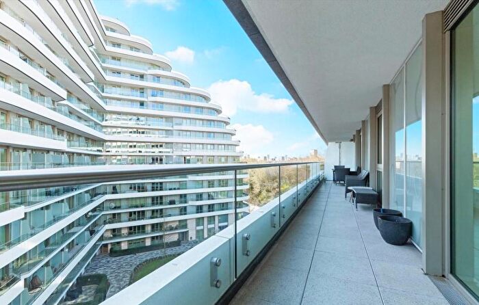 2 Bedroom Flat For Sale In Chelsea Vista, Queenstown Road, London, SW11